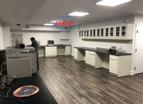 Ultime notizie aziendali su Come scegliere i migliori e più affidabili fornitori di mobili da laboratorio
