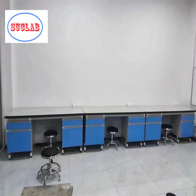 Buon prezzo Laboratorio di chimica banco di lavoro Arredamento di laboratorio in legno Superficie laminata resistente ai prodotti chimici Armadi multipli in linea