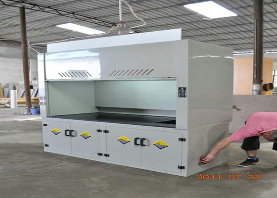 Buon prezzo Laboratorio di scienze scolastico Cappuccio per fumi 8-10 mm Banchi di banco Armadio di saldatura senza cuciture per cappuccio per fumi in pp in linea