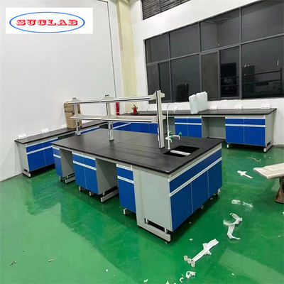 Buon prezzo Organizzare il vostro spazio di laboratorio con laboratorio di chimica banco di lavoro e come disegno numero di scaffali in linea