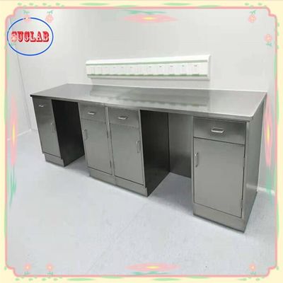 Buon prezzo Finitura e stile in argento banco di laboratorio con armadio in acciaio inossidabile in linea
