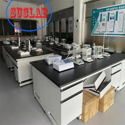Buon prezzo Laboratorio di chimica resistente banco di lavoro laboratorio di legno Casework con armadi multipli in linea
