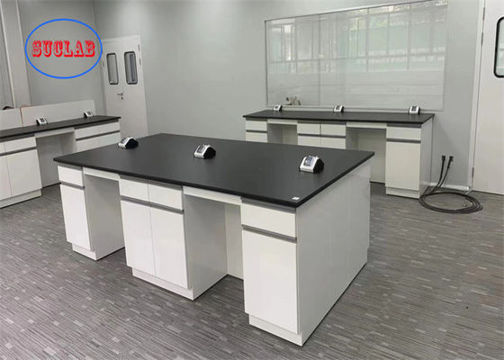Buon prezzo Banchi di laboratorio di chimica dell'acciaio Banchi di laboratorio di Hong Kong Bianco con presa multifunzionale e scaffale in vetro regolabile in linea