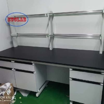 Buon prezzo Produttori di banchi di laboratorio di chimica personalizzati con presa multifunzionale e rubinetto di ceramica in linea