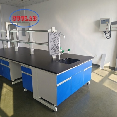 Buon prezzo Fornitori di banchi da laboratorio di chimica con dimensioni personalizzabili L*1500/750 mm x L*800/850 mm H, forma rettangolare per attrezzature da laboratorio durevoli in linea