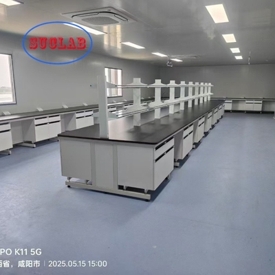 Buon prezzo Produttori di banchi da laboratorio di chimica gialli per dimensioni personalizzabili L*1500/750 L *800 /850mm H e prestazioni di laboratorio in linea